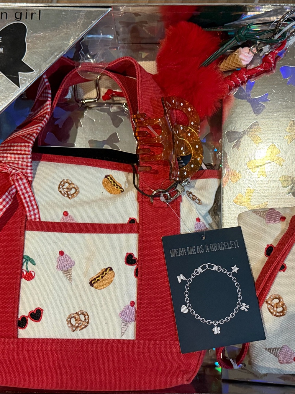 Madden Girl Favorite Snack Mini Tote & Wristlet Gift Set